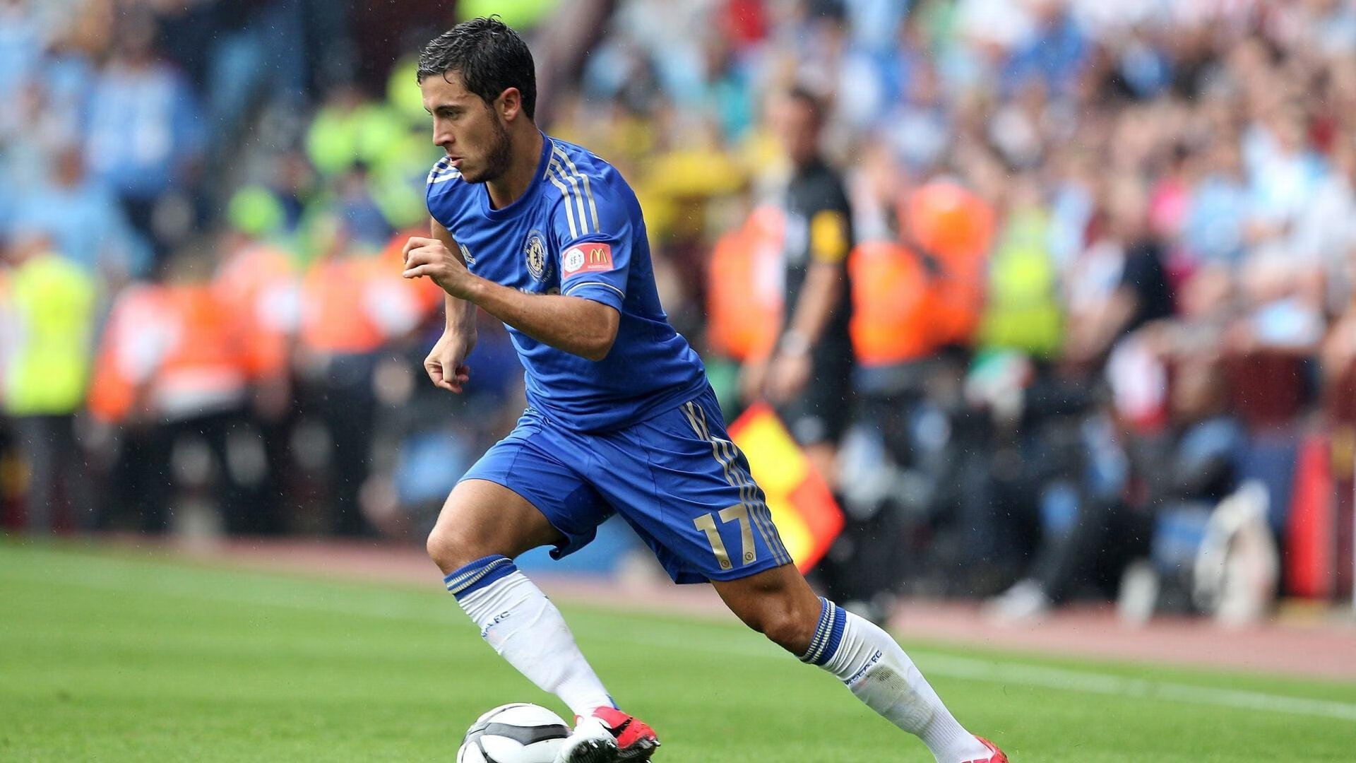 爱游戏ayx-王嘉男强势反弹田径世锦赛,王嘉男去参加东京奥运会吗